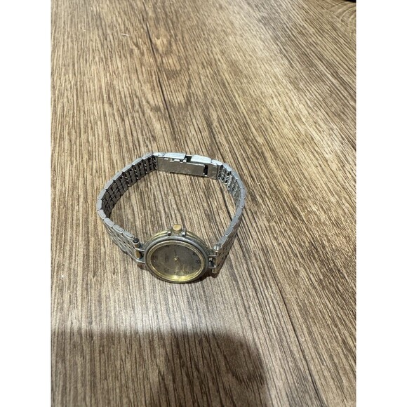 Vintage Caravelle Bulova 31mm Water Resistant Mechanical Watch Works - Picture 3 of 4